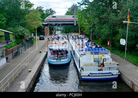 Unterschleuse, il Tiergarten, nel quartiere Mitte di Berlino, Deutschland Foto Stock