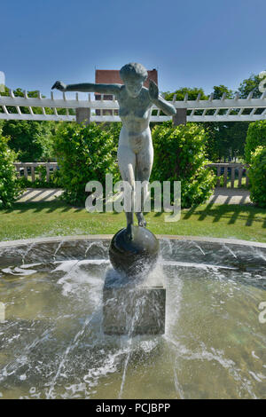 Brunnen, Zeltinger Platz, Frohnau, Reinickendorf, Berlino, Deutschland Foto Stock