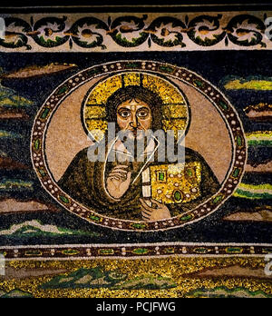 Gesù Cristo in 6-7secolo mosaici bizantini di Sant'Apollinare in Classe, abside con Cristo e il gregge di pecore Ravenna ( tardo romana e bizantina, architettura) Emilia Romagna - Italia settentrionale. ( UNESCO World Heritage Site ) Foto Stock