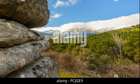 La Pedriza si trova nello stato di Madrid, Spagna, integrato nel Parque Regional de la Cuenca Alta del Manzanares. È un luogo perfetto per la dai Foto Stock