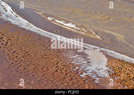 Paria River con ghiaccio, Escalante Scalone monumento nazionale, Arizona USA Foto Stock