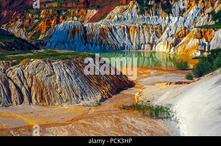 Abbandonata cava di caolino Foto Stock