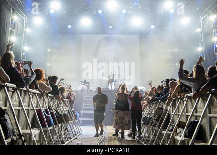 BONTIDA, Romania - 22 luglio 2018: British band alternative rock niente ma i ladri suonare dal vivo presso il castello di elettrico festival Foto Stock