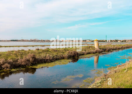 L'Italia, Cervia. Questa città è famosa per il suo sale. Saltern risalgono a tempi antichi. Foto Stock