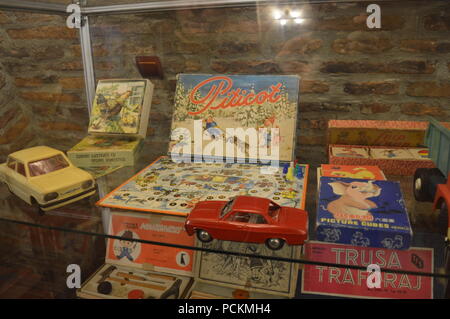 Vecchi giocattoli in mostra al Museo Foto Stock