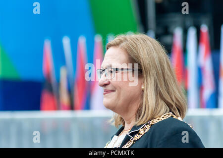 Glasgow, Scotland, Regno Unito. Il 3 agosto, 2018. Il Lord Provost di Glasgow Bolander Eva in George Square frequentando Festival 2018 che è il programma culturale del Glasgow 2018 Campionati Europei. Credito: Berretto Alamy/Live News Foto Stock