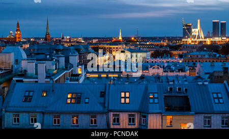 Vista aerea della riga tetti, Lettonia Foto Stock