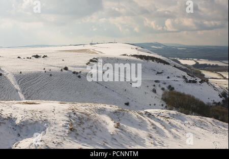 Il South Downs coperto di neve. Vista guardando ad ovest dai diavoli Dyke vicino a Brighton, East Sussex, Inghilterra Foto Stock