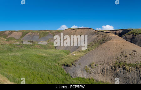 Resti di stampo Gill Colliery vicino al Tan Hill Inn sulla strada Stonesdale nel Yorkshire Dales National Park. Foto Stock