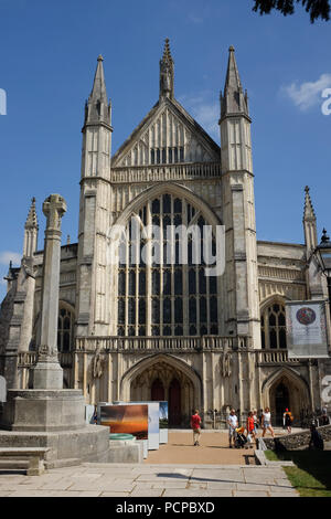 La Cattedrale di Winchester in Hampshire, Inghilterra. Foto Stock