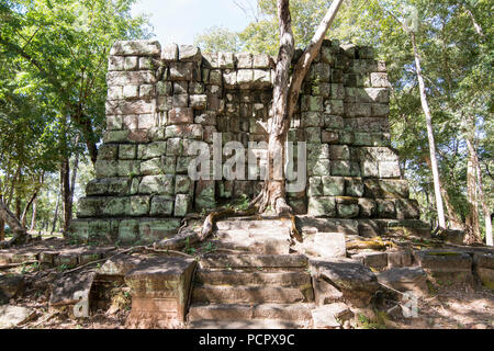 I Templi Khmer di Koh Ker ad est della città di Srayong ovest della città Preah Vihear in Northwaest Cambogia. Cambogia, Sra Em, novembre 2017, Foto Stock