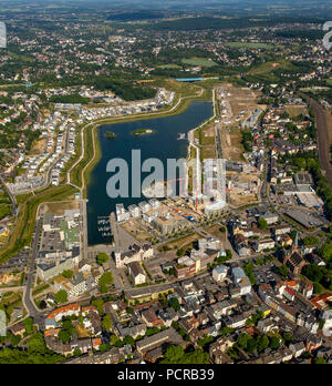 Phönixsee Dortmund, Emscher, Emscher ricostruzione, ex acciaierie Dortmund-Hörde, nuova zona residenziale, il cambiamento strutturale, Phoenix Lago di Dortmund, Dortmund, la zona della Ruhr, Nord Reno-Westfalia, Germania Foto Stock