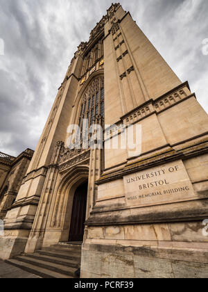 Wills Memorial Building aka Wills Torre a neo edificio gotico costruito tra il 1915 e il 1925, l'architetto Sir George Oatley, parte dell'Università di Bristol Foto Stock