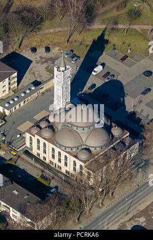 Foto aerea, DITIB-Moschea Merkez, Germania la più grande moschea, Duisburg, Duisburg-Nord, la zona della Ruhr, Renania settentrionale-Vestfalia, Germania, Europa Foto Stock