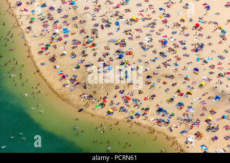 Lago d'argento II dall'aria, spiaggia di sabbia e acque turchesi, vista aerea di Haltern am See Foto Stock