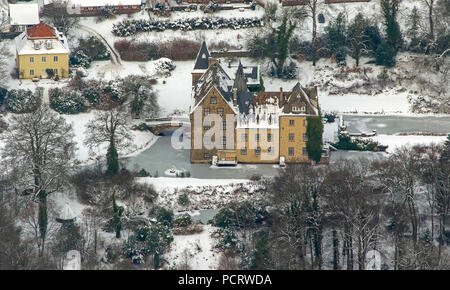 Vista aerea, castello Höllinghofen, Arnsberg, Sauerland, Renania settentrionale-Vestfalia, Germania, Europa Foto Stock