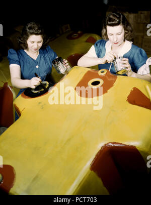 La guerra delle donne lavoratori - 1942 Foto Stock