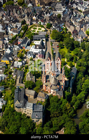 Foto aerea, Limburg castello, cattedrale di Limburgo, la città vecchia di Limburg, Limburg an der Lahn, Città distretto di Limburg-Weilburg (distretto), Hesse, Germania Foto Stock