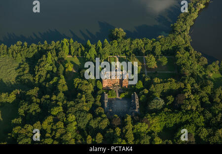 Il castello di Krickenbeck, Krickenbecker laghi, Krickenbeck Castello, Nettetal, Basso Reno, Renania settentrionale-Vestfalia, Germania, Europa Foto Stock