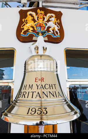 Gran Bretagna, Scozia, Edimburgo, Leith, il Royal Yacht Britannia Museo della Nave Bell Foto Stock