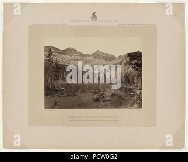 Lago alpino, Cerro Blanco montagne, Col. - T. H. O'Sullivan, phot. Foto Stock