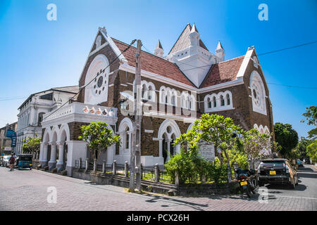 GALE, SRI LANKA-JAN 6, 2107: Vecchia chiesa anglicana in fort Olandese Galle il Jan 6, 2017. Lo Sri Lanka. Galle - la più grande città e porto del sud della Foto Stock