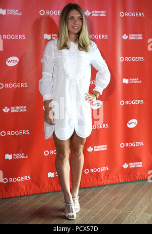 Montreal, Canada, 3 agosto 2018. Classificato come numero uno di tennis pro player sul circuito WTA Simona Halep a un tappeto rosso event.Credit:Mario Beauregard/Alamy Live News Foto Stock