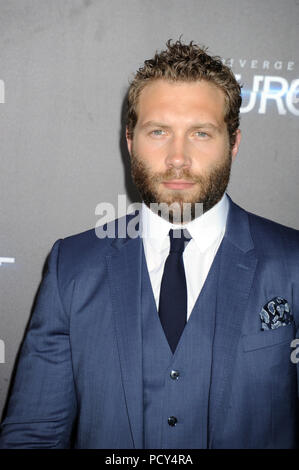 NEW YORK, NY - 16 Marzo: Jai Courtney assiste la 'la serie divergenti: ribelli' New York premiere al Teatro Ziegfeld su Marzo 16, 2015 a New York City People: Jai Courtney Foto Stock