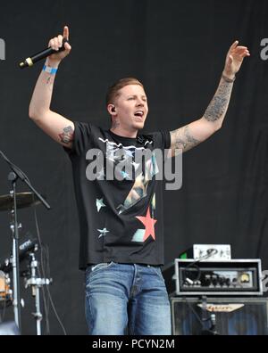 Manchester u k il Professor verde il supporto delle rose di pietra a Heaton Park credit Ian Fairbrother/Alamy Sto Foto Stock