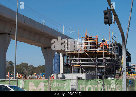 Agosto 2018 Kellyville (Sydney) NSW, la costruzione della Metropolitana di Sydney Nord-ovest linea ferroviaria è attualmente sul bilancio e di anticipo rispetto alla pianificazione Foto Stock