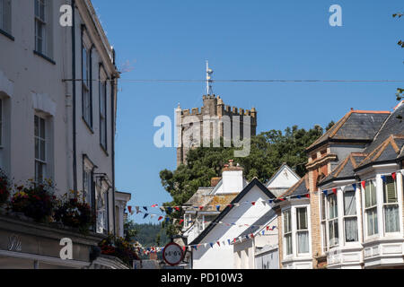 St Giles e St Nicholas Chiesa Parrocchiale, Sidmouth, su Church Street nel centro della città Foto Stock