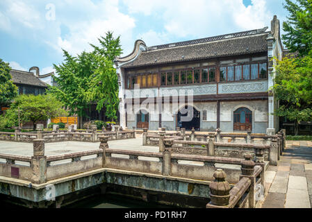 La facciata della Accademia Zhaoming in wuzhen, Zhejiang, Cina Foto Stock