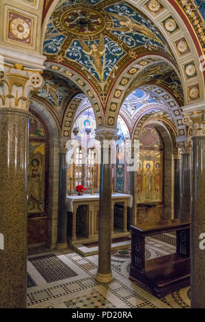 La cripta di Santa Cecilia in Trastevere chiesa in Roma, Italia. Foto Stock