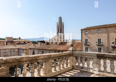 Il quartiere medievale di Girona, Spagna Foto Stock