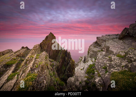 Skellig Michael al tramonto, Portmagee, Kerry, Irlanda Foto Stock