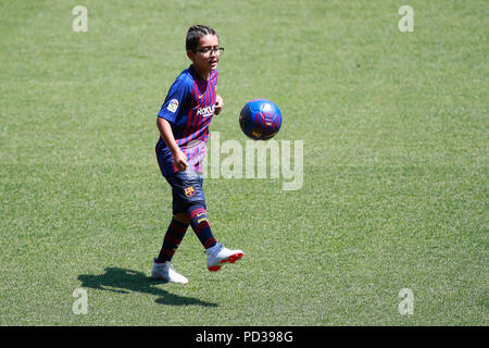 Barcellona, Spagna. Il 6 agosto 2018. Il 6 agosto, 2018. Camp Nou, Barcellona, Spagna - Presentazione di Arturo Vidal come nuovo giocatore del FC Barcelona, Barcelona Credit: AFP7/ZUMA filo/Alamy Live News Foto Stock