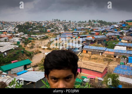 COX'S BAZAR, BANGLADESH - agosto 04 : vista di un rohingya Refugee Camp In Cox bazar , Bangladesh il 04 agosto 2018. Foto Stock