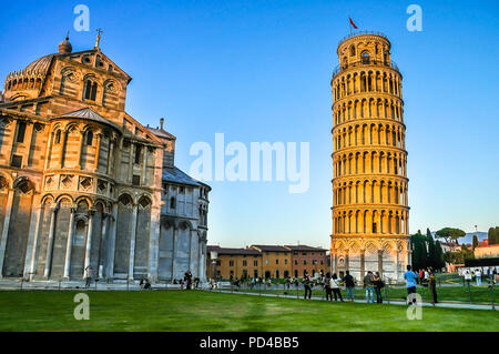 La Torre Pendente di Pisa Foto Stock