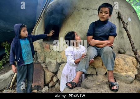 Brorthers - Il pane artigianale forno - Panificio di El Carmen DE LA FRONTERA - Ecuador confine - Huancabamba. Dipartimento di Piura .PERÙ Foto Stock