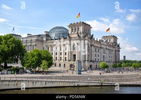 Bundestag - il parlamento tedesco a Berlino, Germania Foto Stock