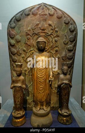 Amida Nyorai (Amitabha) e due accompagnatori, Zenkoji stile, Giappone, periodo Kamakura, 1200s annuncio, bronzo dorato - Foto Stock