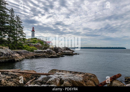 Punto Atkinson faro a mezzogiorno Foto Stock