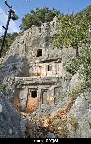 Famosa rock-cut Lycian tombe a Kas, Turchia Foto Stock