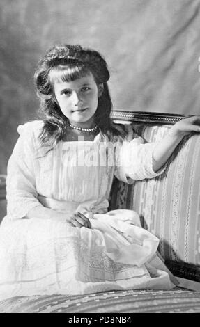 Lo Zar Nicola II di Russia. 1868-1918. L'ultimo imperatore della Russia. Nella foto qui la sua figlia Grandduchess Anastasia Foto Stock