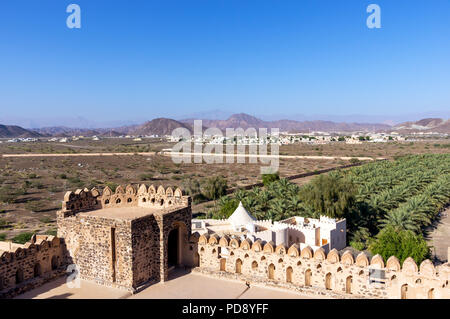 Paesaggio dal Castello Jabreen - Oman Foto Stock