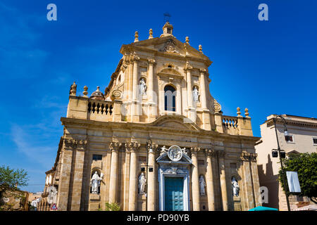 Santa Teresa alla Kalsa chiesa barocca a Palermo, Sicilia, Italia Foto Stock