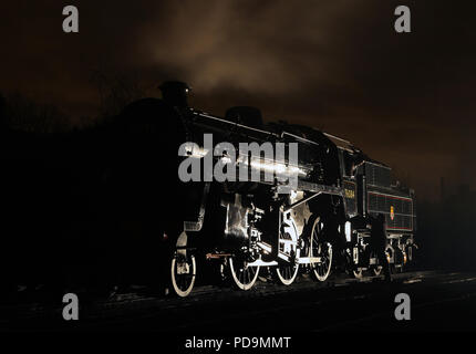 49395 & 76084 su Buckley pozzetti capannone seppellire il 17.1.14 Foto Stock