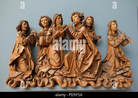 Gli angeli di cantare e suonare strumenti musicali, da Tilman Riemenschneider workshop, c. 1505, di legno di tiglio - Foto Stock
