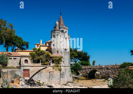 Palacio do Conde de Castro Guimaraes Museum in stile gotico, portoghese, stile arabo. Il Museo di Castro e giardini è uno dei migliori siti di Cascais. Foto Stock