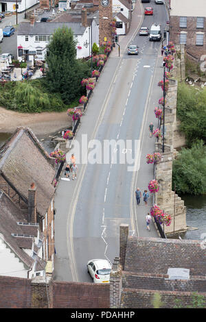 Ponte sul Fiume Servern, Bridgnorth,Shropshire,U.K. 2018, preso dal castello a piedi. Foto Stock